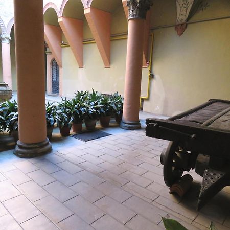 Cesare Battisti Apartment Bologna Esterno foto