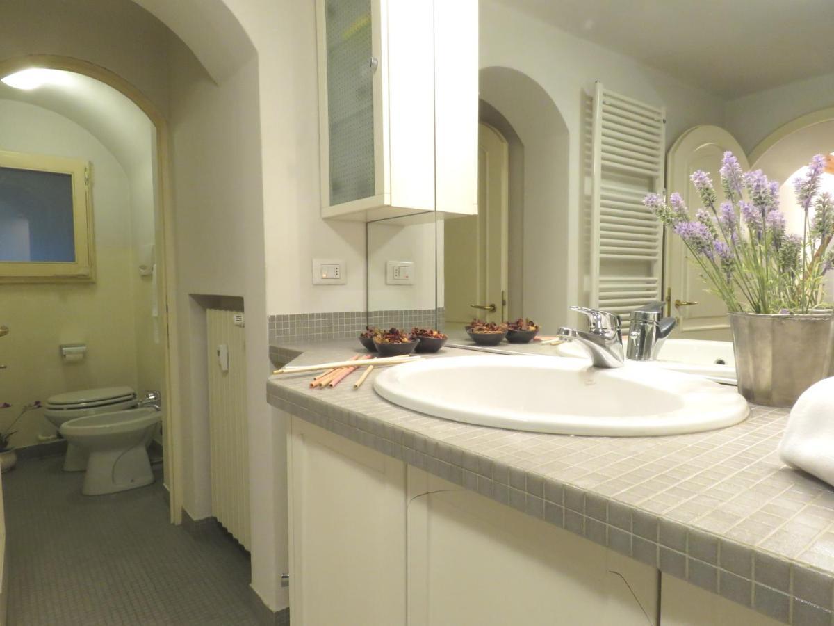 Cesare Battisti Apartment Bologna Esterno foto