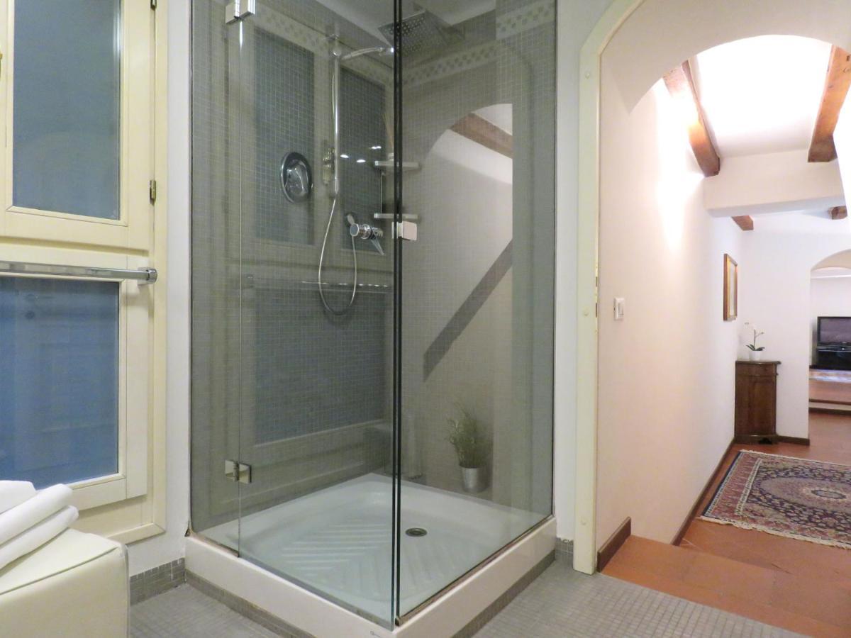 Cesare Battisti Apartment Bologna Esterno foto