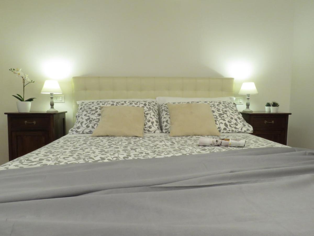 Cesare Battisti Apartment Bologna Esterno foto
